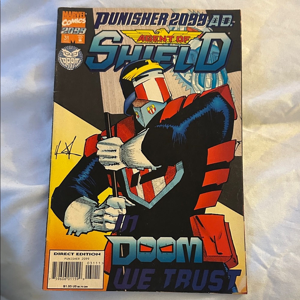 Marvel Comic Book Collection - Vibrant Colors - Picture 10 of 13